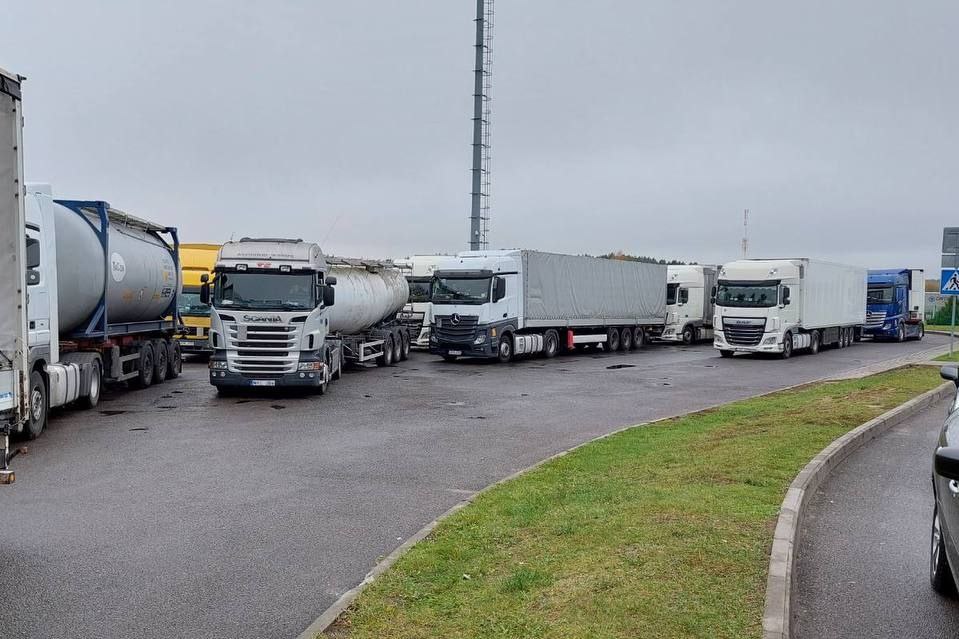 Кто на самом деле решает судьбу литовско-белорусской границы Фуры на границе