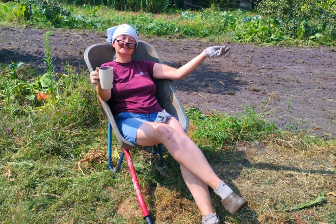 Пинчанка веселит куплетами на любые случаи жизни. Улыбнитесь и вы Светлана Шоломицкая поэт Пинск