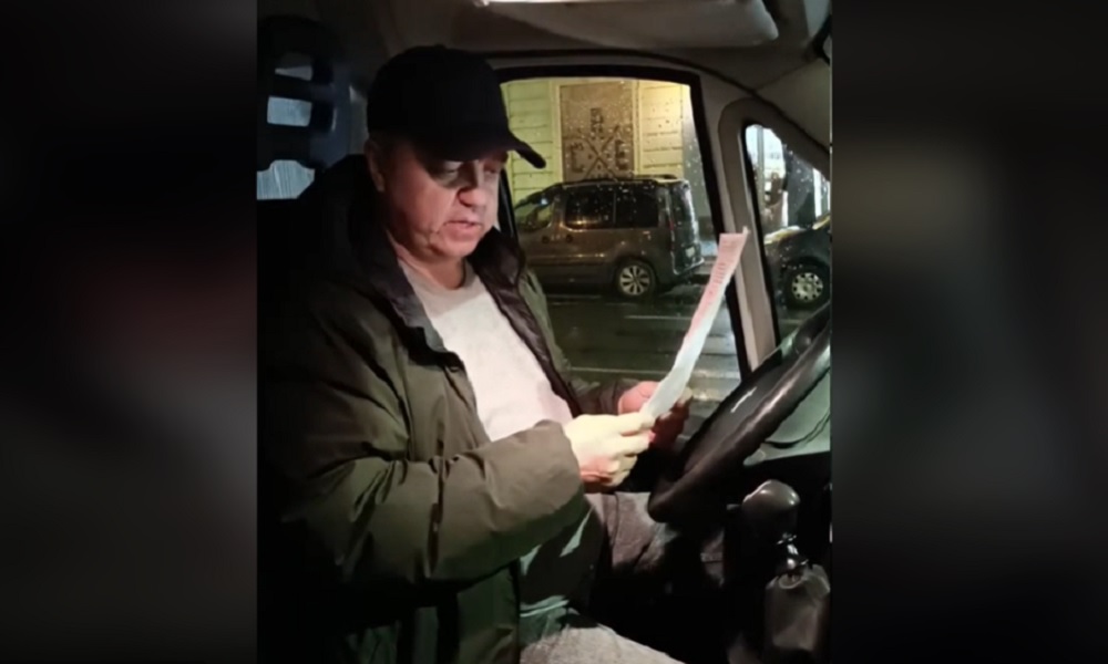 Водитель грузовика рассказал, как его в Германии поймал искусственный интеллект Водитель грузовика