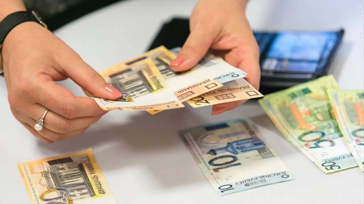 Семейный бюджет белорусов – блеск статистики и правда жизни деньги на столе