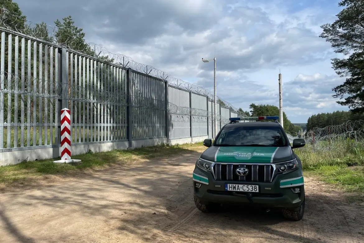 Польша закрывает границу с Беларусью на неопределённый срок граница на замке