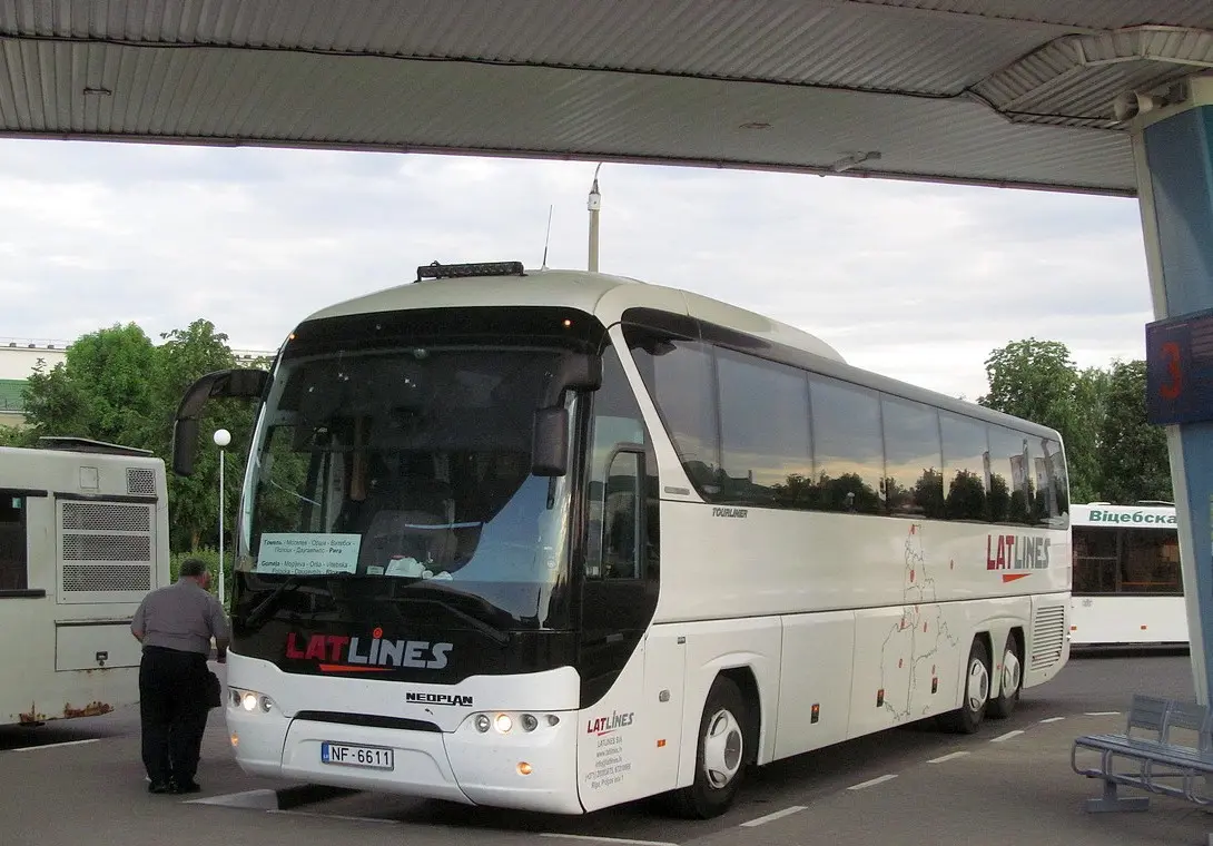 Междугородний автобус Latlines, международный маршрут Рига–Беларусь.