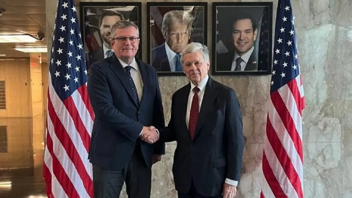 В Беларуси отпустят из колоний поляков. Шаг в сторону открытия границы? Джон Коул и Мартин Босацки