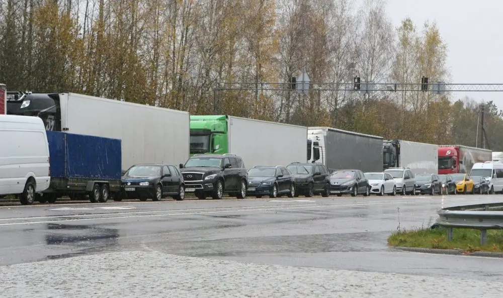 Беларусь держит литовские фуры как заложников и на этом зарабатывает грузовики