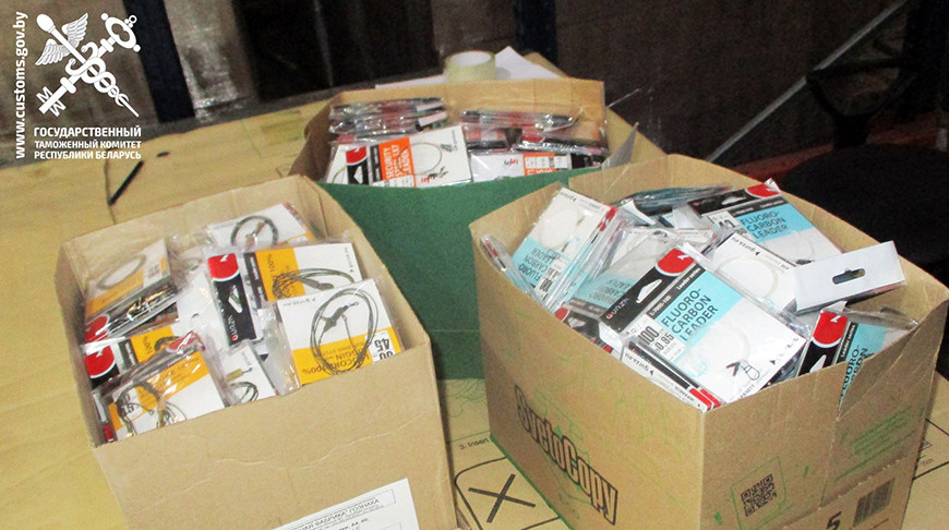 Брестские таможенники остановили польскую фуру и нашли там очень много интересного ГТК